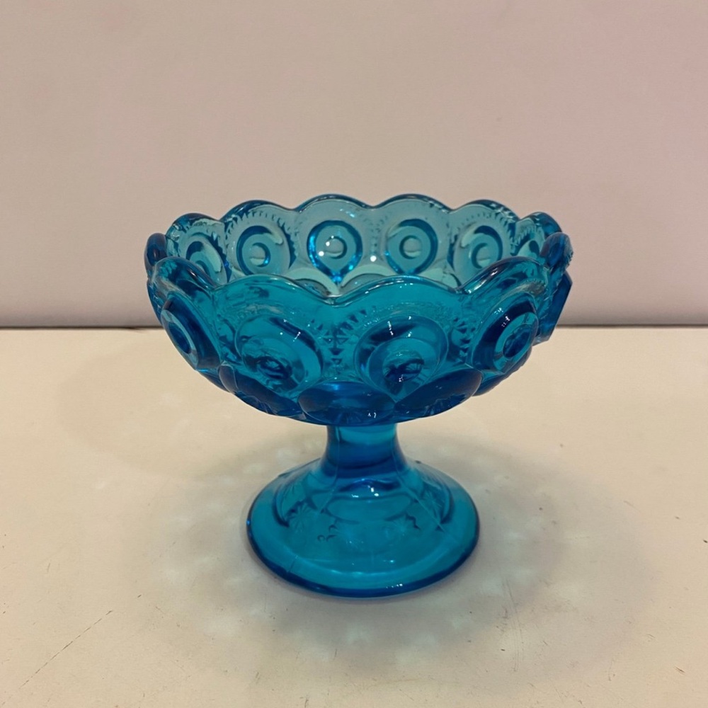 VINTAGE L.E. SMITH BLUE GLASS MOON & STARS PEDESTAL CANDY DISH COMPOTE FOOTED VG